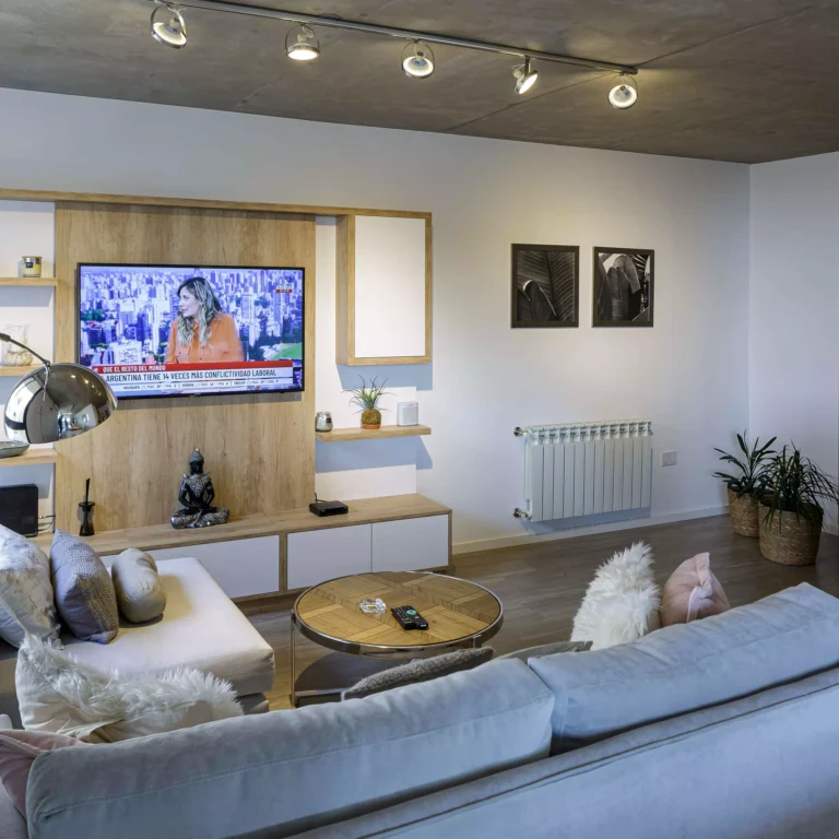 AnyConv.com__E4E 025